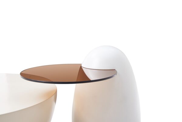 Eurneid Nesting Coffee Table Set - Image 3